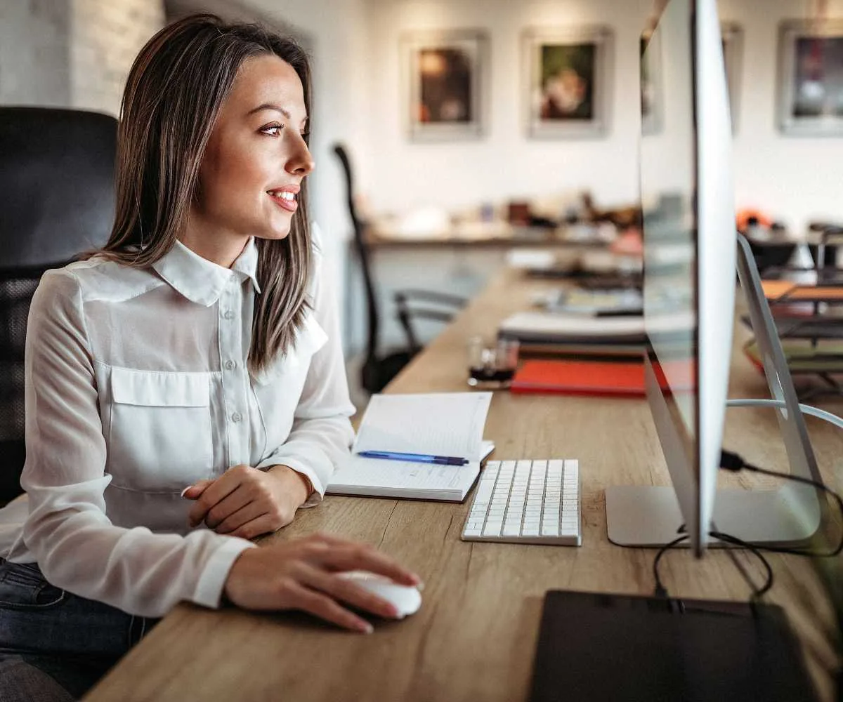 How to reach out to a recruiter on LinkedIn How to reach out to a recruiter on LinkedIn