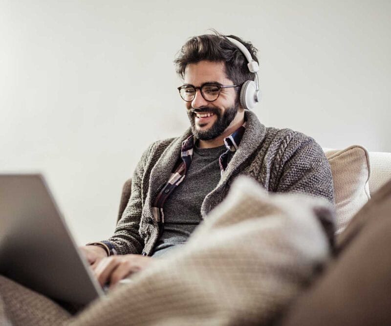 Picture of Maximizing Your LinkedIn Profile for Remote Jobs