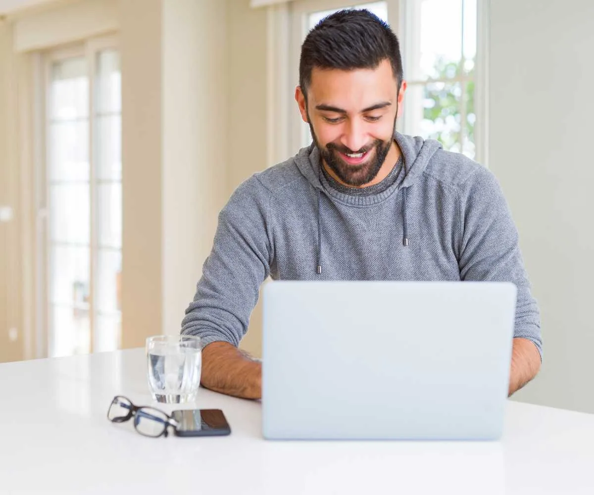 How to upload resume on Linkedin for remote jobs How to upload resume on Linkedin for remote jobs